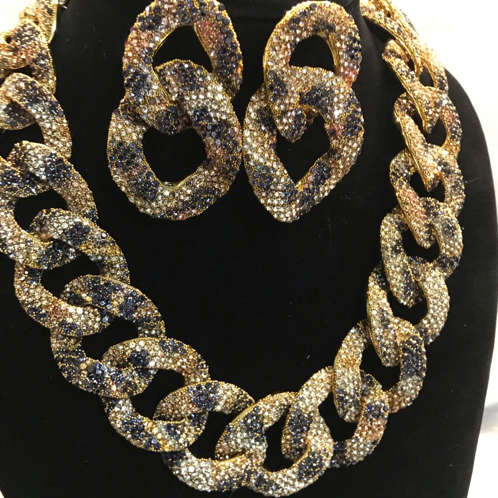 Gold and Black Statement Necklace and Earring Set - Picture 3 of 16